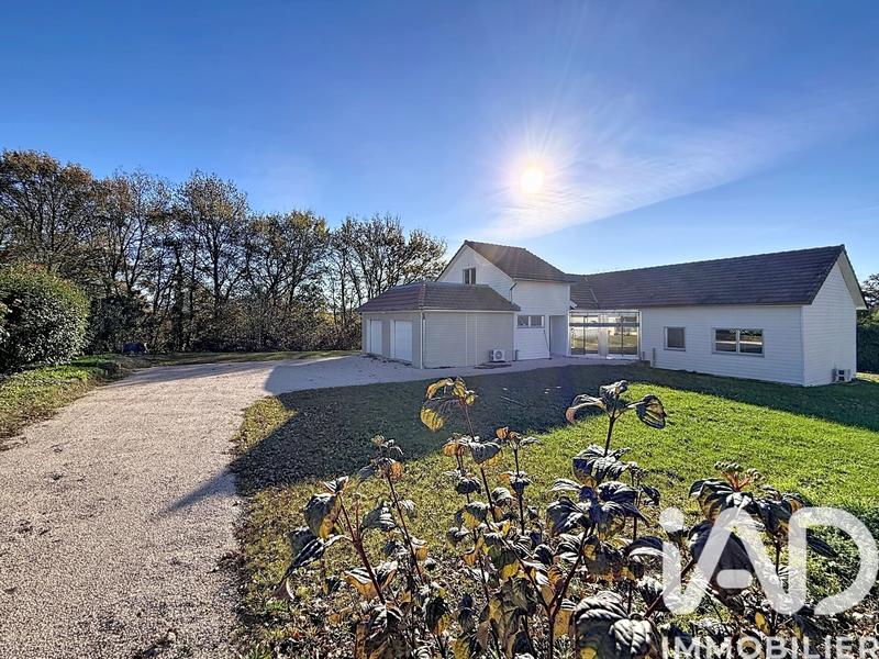 Maison - 191 m² - 5 pièces