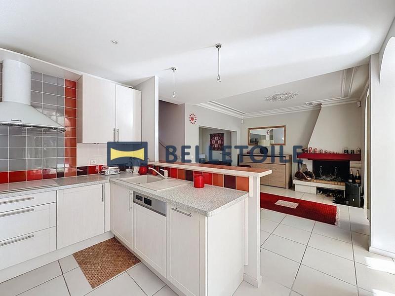 Maison - 145 m² - 5 pièces