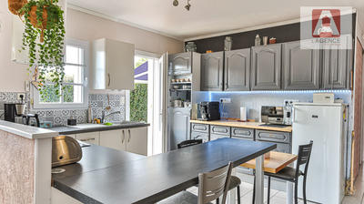 Maison - 90 m² - 3 pièces