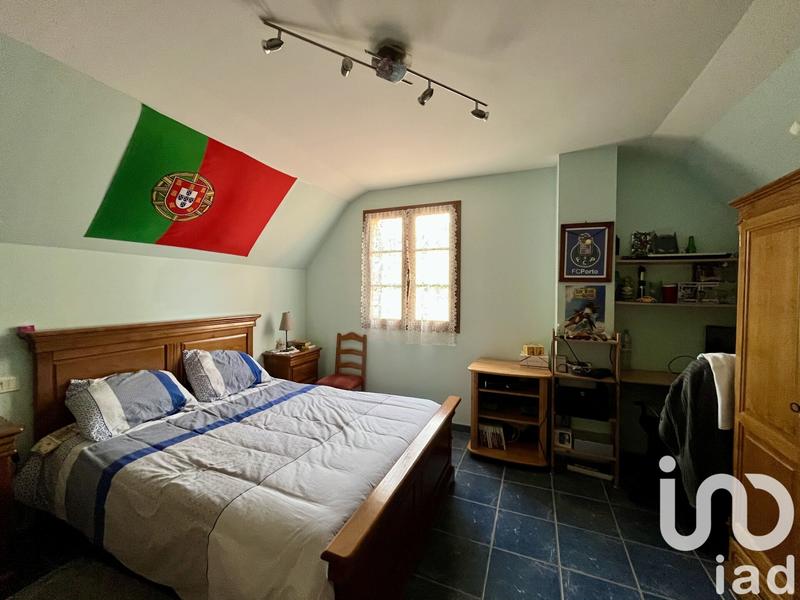 Maison - 150 m² - 4 pièces