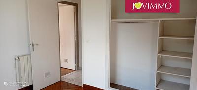 Maison - 200 m² - 8 pièces