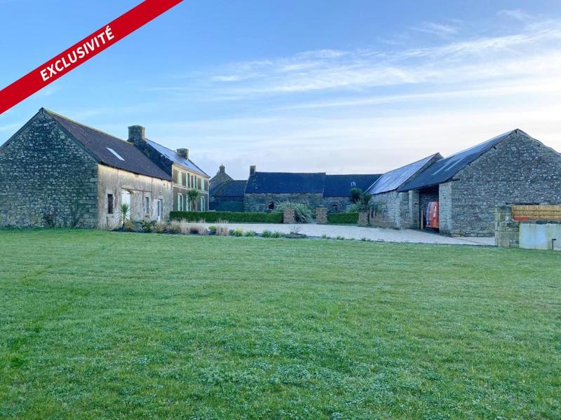 Maison - 220 m² - 6 pièces