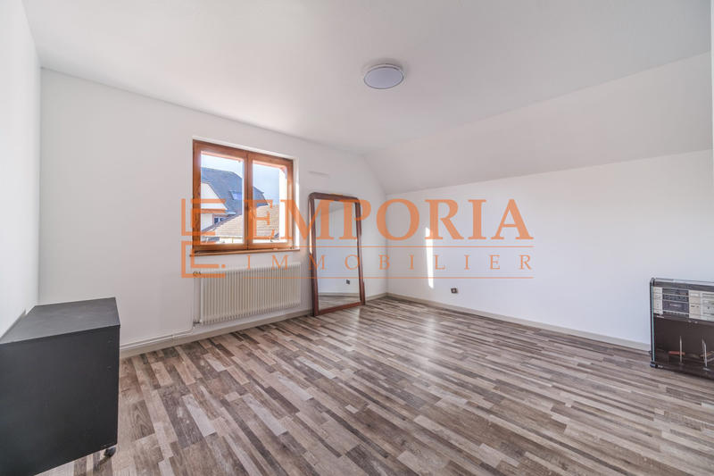 Maison - 115 m² - 6 pièces