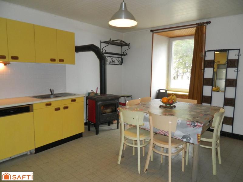 Maison - 181 m² - 8 pièces