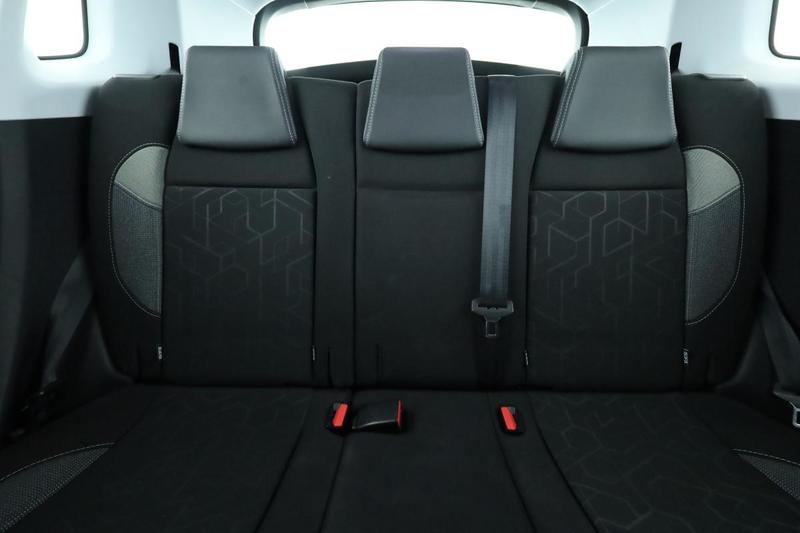 Peugeot 2008 1.6 Blue-HDi Active Business 100 ch