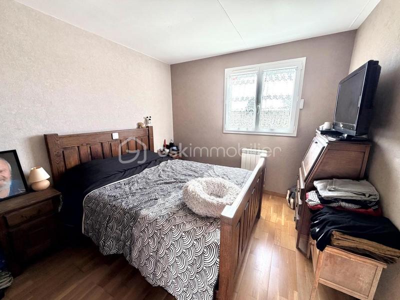 Pavillon - 90 m² - 5 pièces