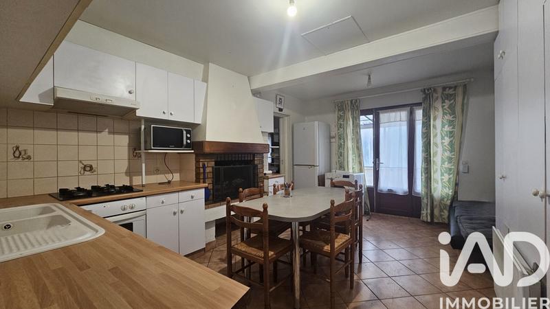 Maison - 104 m² - 3 pièces