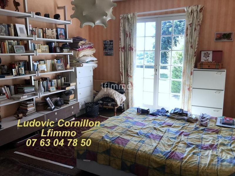 Maison - 207 m² - 11 pièces