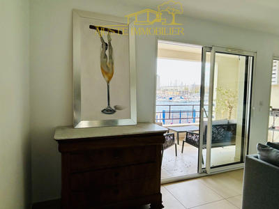 Appartement - 60 m² - 2 pièces