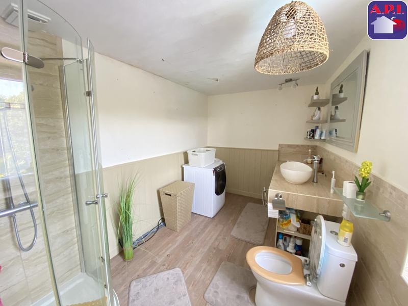 Maison - 195 m² - 7 pièces