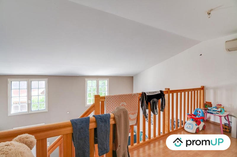 Immeuble - 1 023 m²