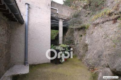 Maison de ville - 81 m² - 3 pièces