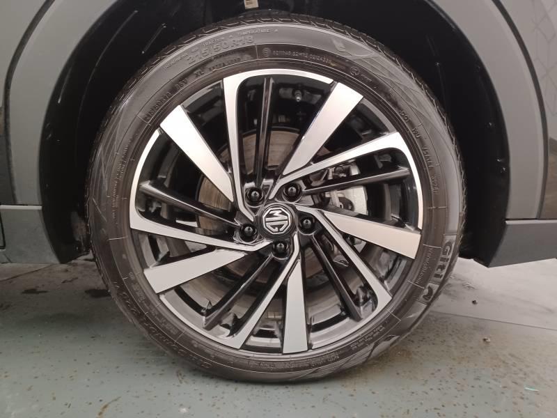 Mg Zs 1.5 l Hybrid+ 197 ch Luxury