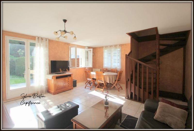 Maison - 101 m² - 6 pièces