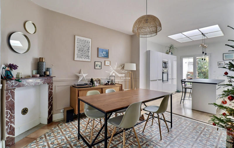 Maison - 96 m² - 5 pièces