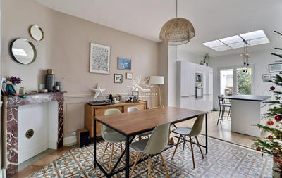 Maison - 96 m² - 5 pièces