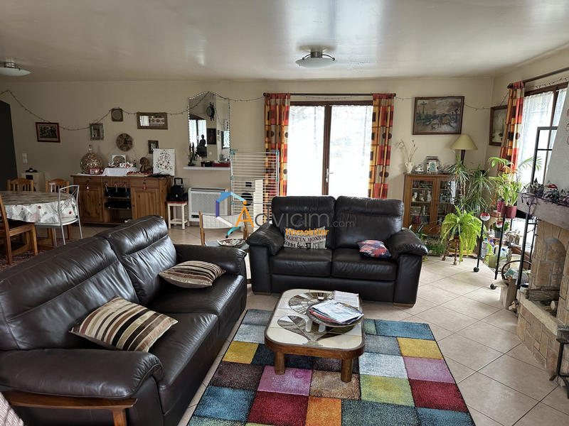 Maison - 152 m² - 6 pièces