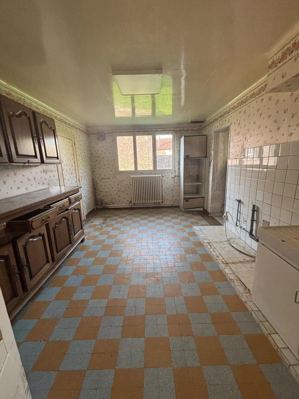 Maison - 143 m² - 6 pièces