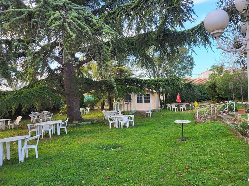 Maison - 507 m² - 17 pièces