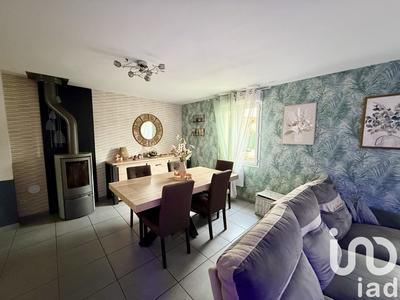 Maison - 99 m² - 4 pièces