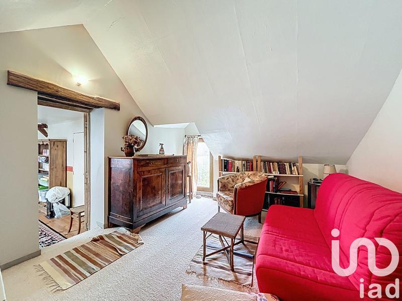 Maison - 122 m² - 8 pièces