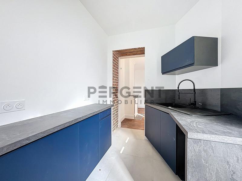 Appartement - 80 m² - 5 pièces