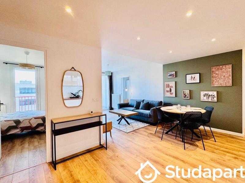 Chambre - 10 m² - 1 pièce