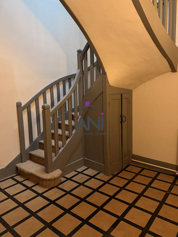 Duplex - 161 m² - 5 pièces