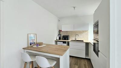 Appartement ancien - 42 m² - 2 pièces