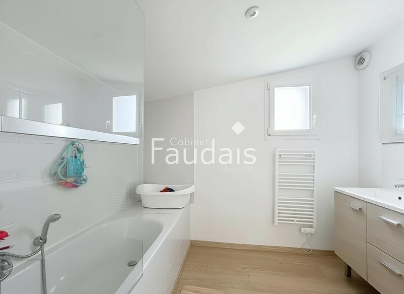 Maison - 148 m² - 5 pièces