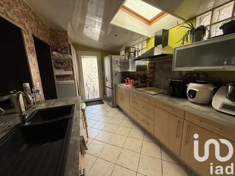 Maison - 93 m² - 4 pièces