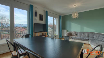 Appartement - 86 m² - 4 pièces