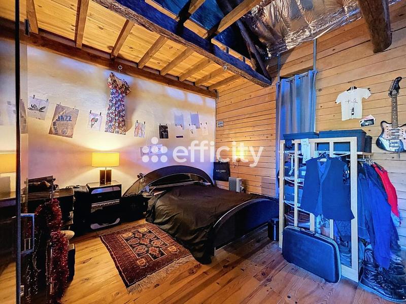 Maison en pierre - 110 m² - 3 pièces