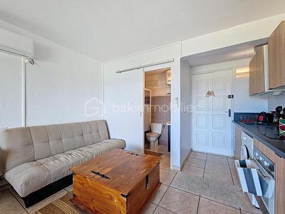 Studio - 23 m² - 1 pièce