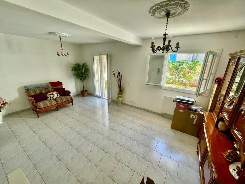 Maison - 80 m² - 5 pièces