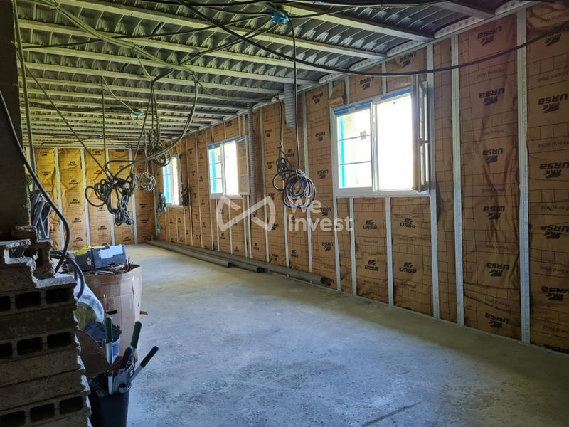 Maison - 180 m² - 8 pièces