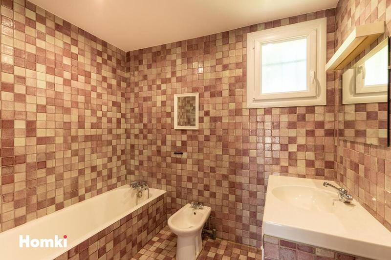 Maison - 170 m² - 5 pièces