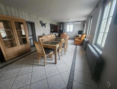 Maison - 155 m² - 6 pièces