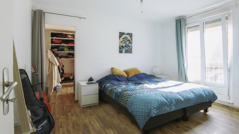 Appartement - 97 m² - 5 pièces