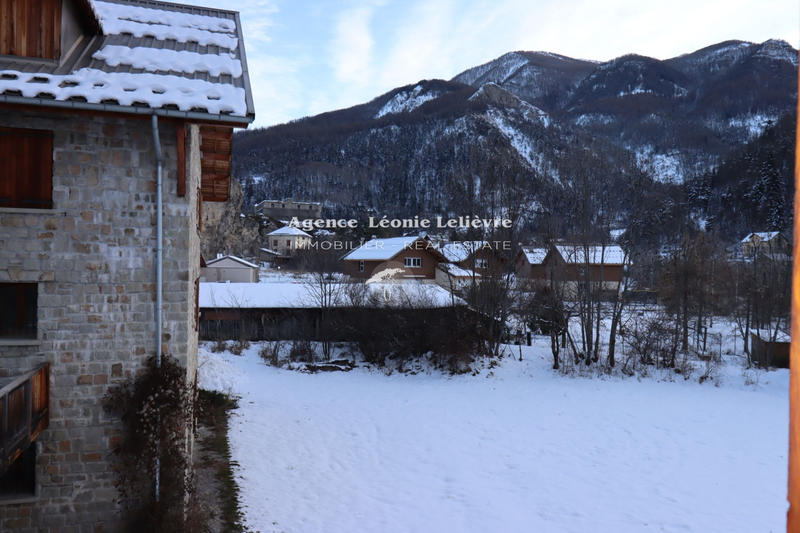 Maison - 228 m² - 9 pièces