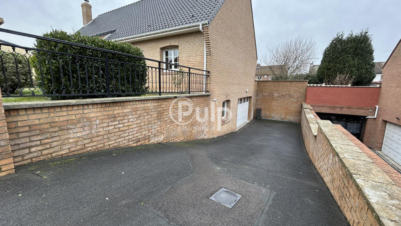 Maison - 120 m² - 4 pièces