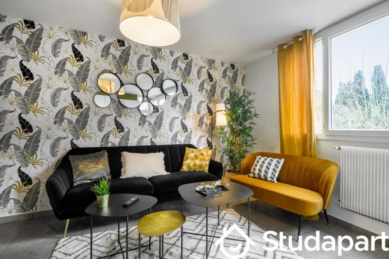 Chambre - 9 m² - 1 pièce