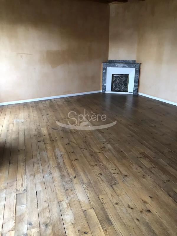 Maison de village - 175 m² - 11 pièces