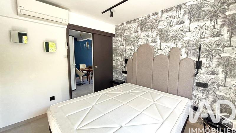 Maison - 306 m² - 9 pièces