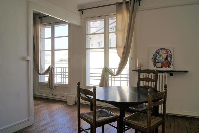 Appartement - 64 m² - 1 pièce