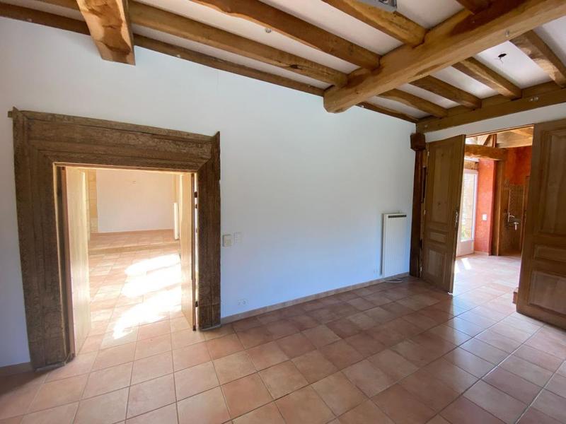 Propriété - 288 m² - 8 pièces