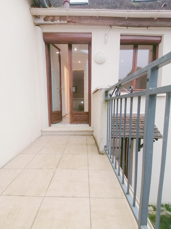 Villa - 80 m² - 5 pièces