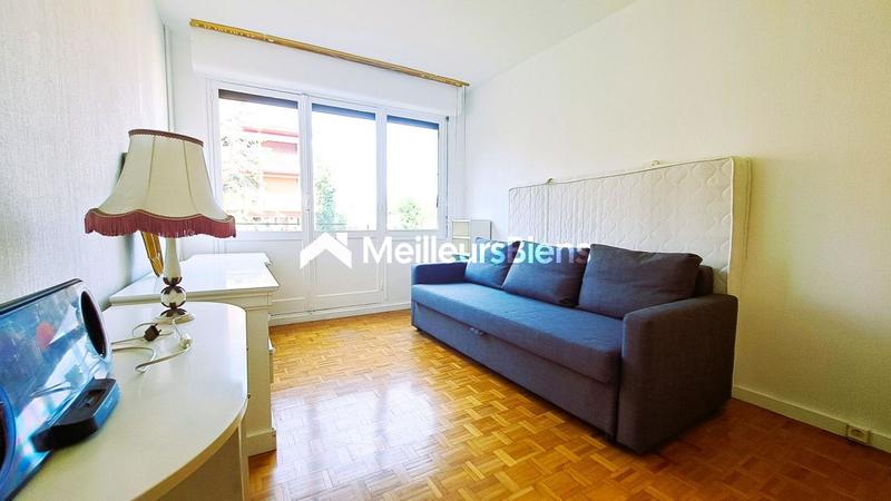 Appartement - 96 m² - 4 pièces