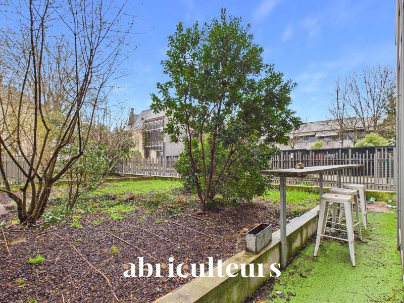 Bureau - 200 m² - 4 pièces