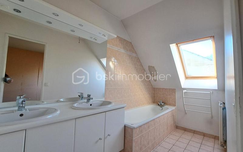 Maison - 118 m² - 6 pièces